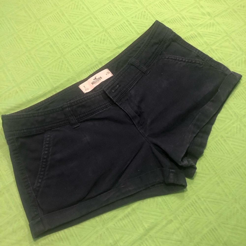 Hollister Distress Shorts- dark navy blue